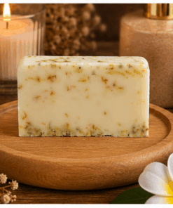 sapun-handmade-cu-glicerina-aloe-vera-si-galbenele